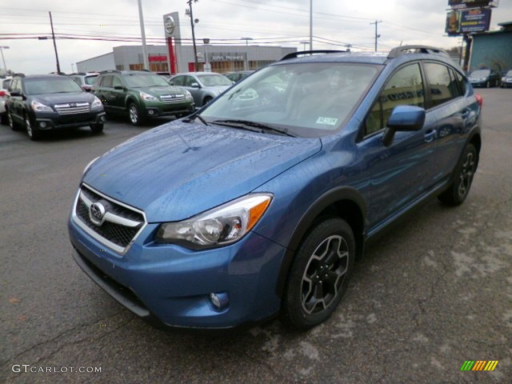 2014 XV Crosstrek 2.0i Premium - Quartz Blue Pearl / Ivory photo #3