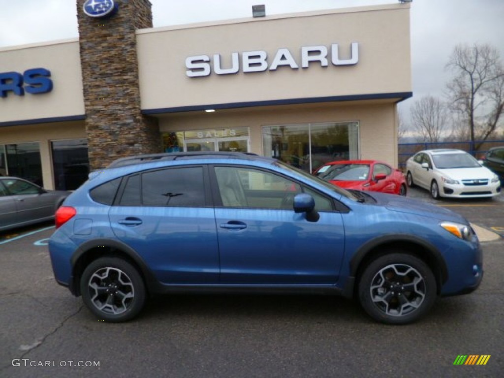 2014 XV Crosstrek 2.0i Premium - Quartz Blue Pearl / Ivory photo #8