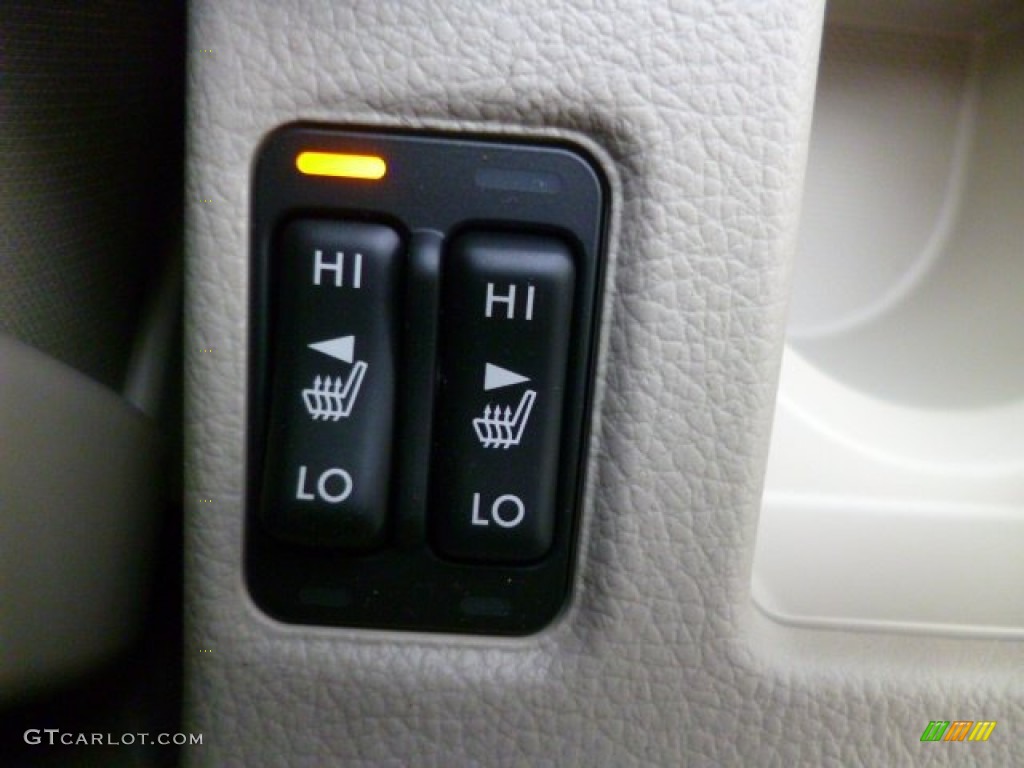 2014 XV Crosstrek 2.0i Premium - Quartz Blue Pearl / Ivory photo #18