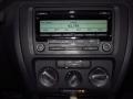 Black - Jetta SE Sedan Photo No. 26