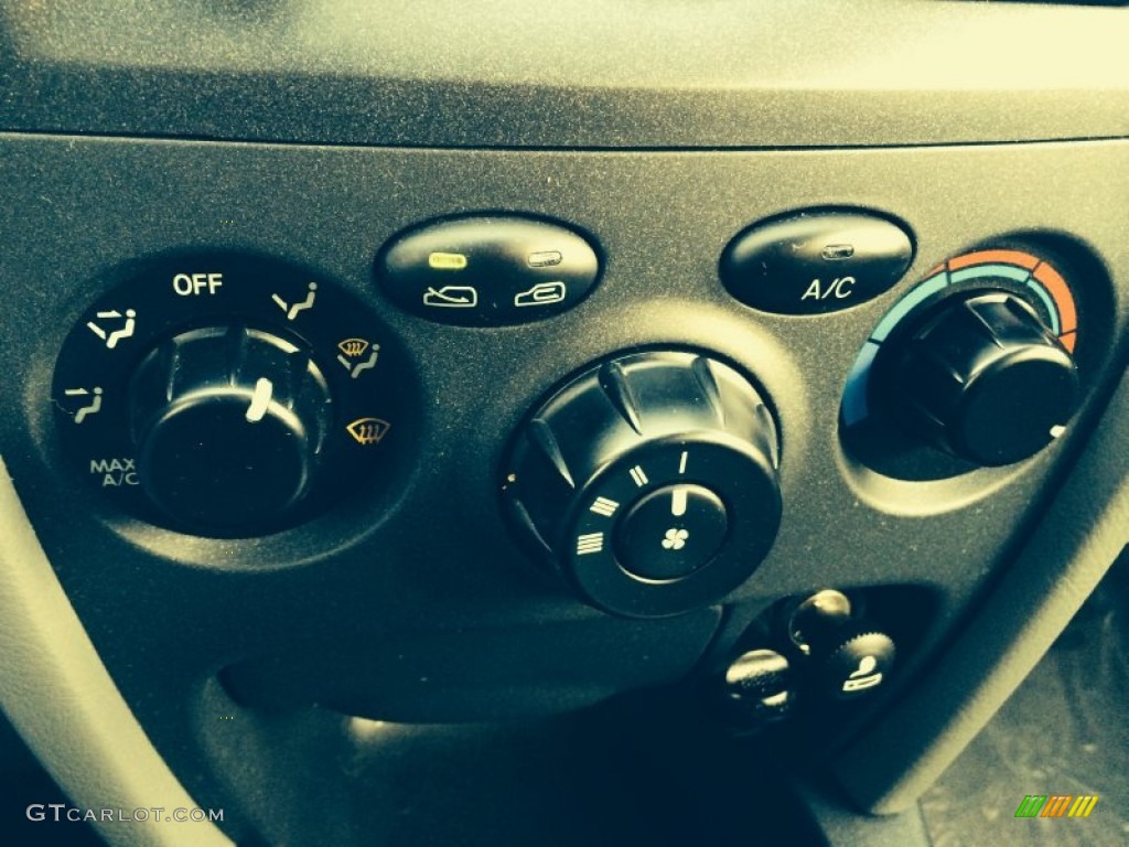 2004 Santa Fe GLS 4WD - Pewter / Gray photo #21