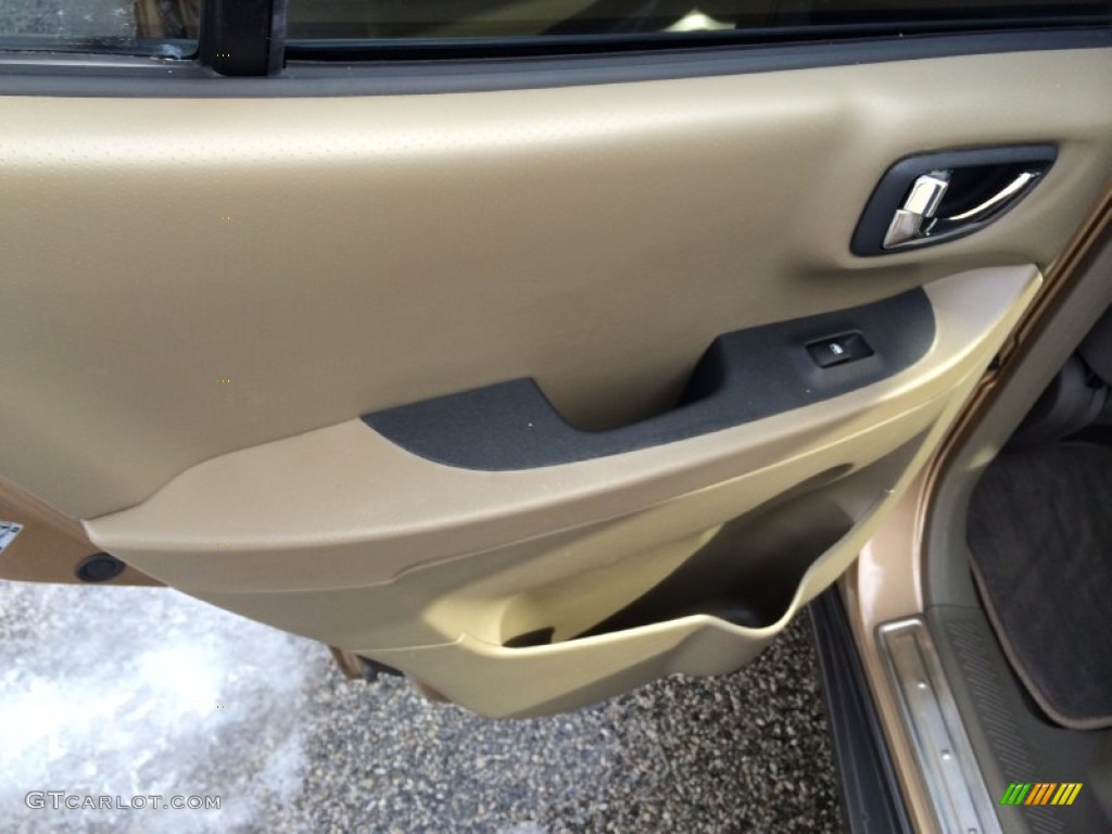 2004 Santa Fe GLS 4WD - Sandstone / Beige photo #17