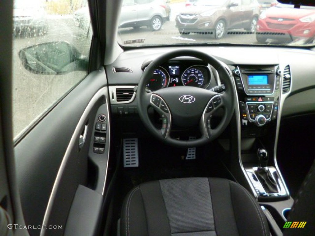 2013 Elantra GT - Black Noir Pearl / Black photo #15