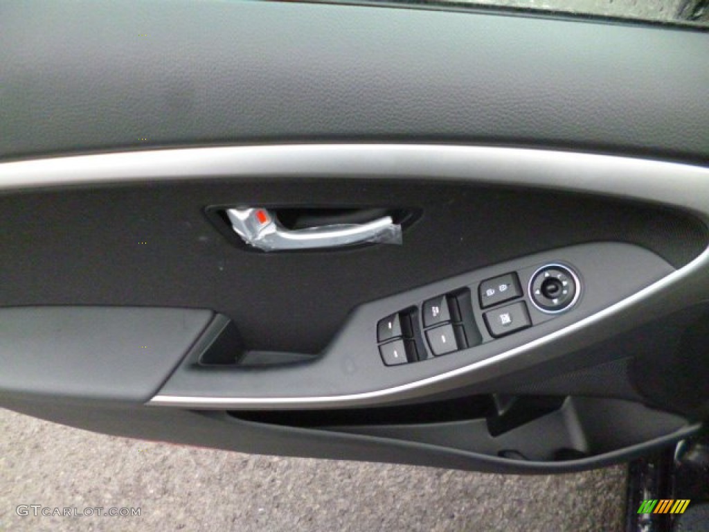 2013 Elantra GT - Black Noir Pearl / Black photo #18