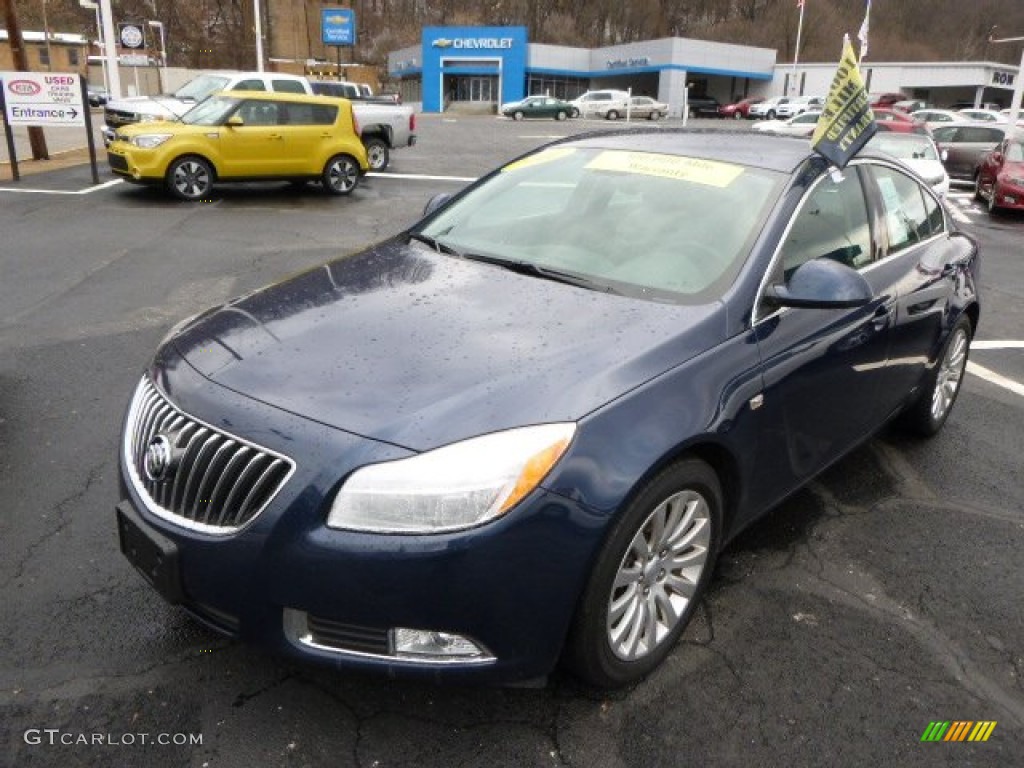 2011 Regal CXL - Majestic Blue Metallic / Ebony photo #4