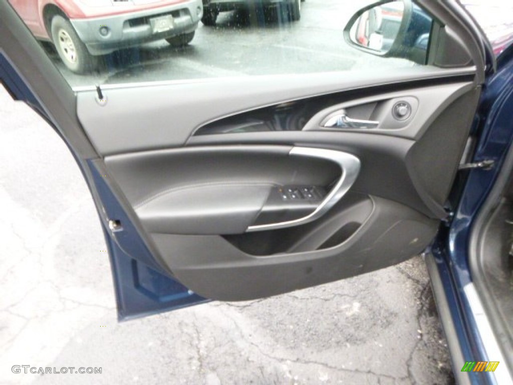 2011 Regal CXL - Majestic Blue Metallic / Ebony photo #11