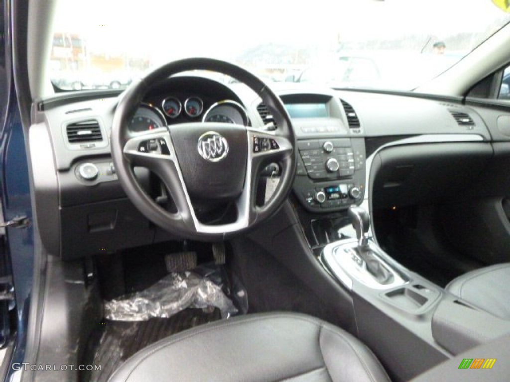 2011 Regal CXL - Majestic Blue Metallic / Ebony photo #14