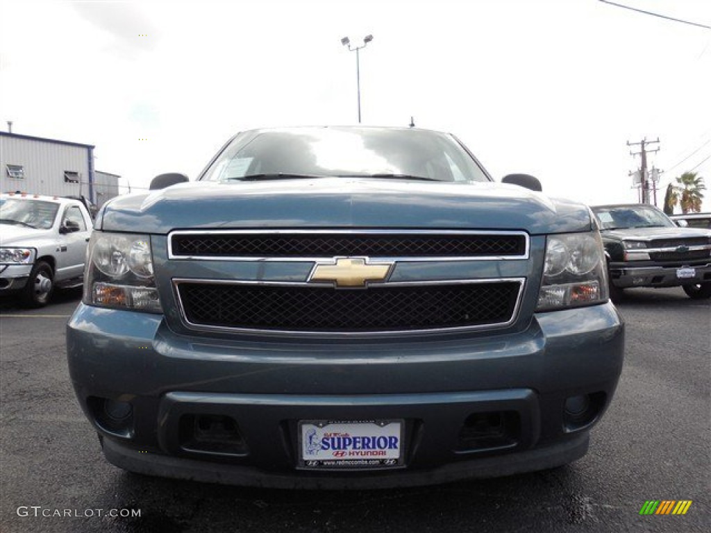 2008 Suburban 1500 LS - Blue Granite Metallic / Ebony photo #3