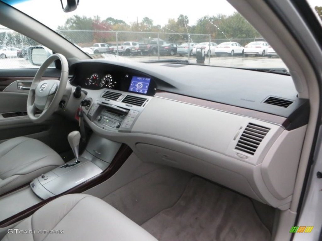 2008 Avalon XLS - Classic Silver Metallic / Graphite Gray photo #24