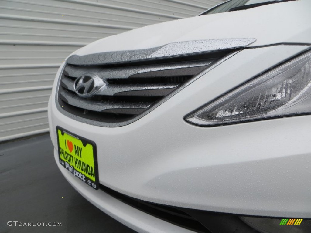 2014 Sonata Limited 2.0T - Pearl White / Black photo #11