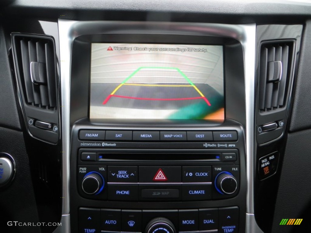 2014 Sonata SE - Pearl White / Black photo #29