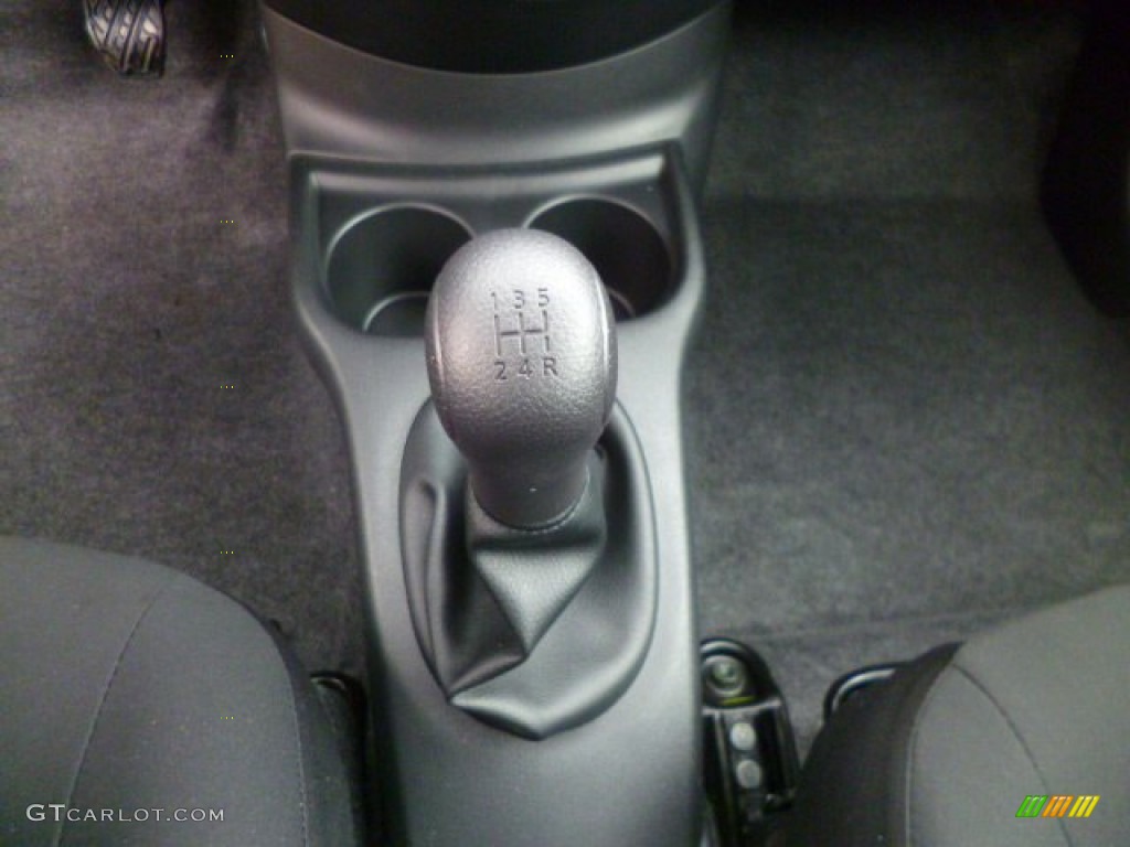 2014 Versa 1.6 S Sedan - Blue Onyx / Charcoal photo #18