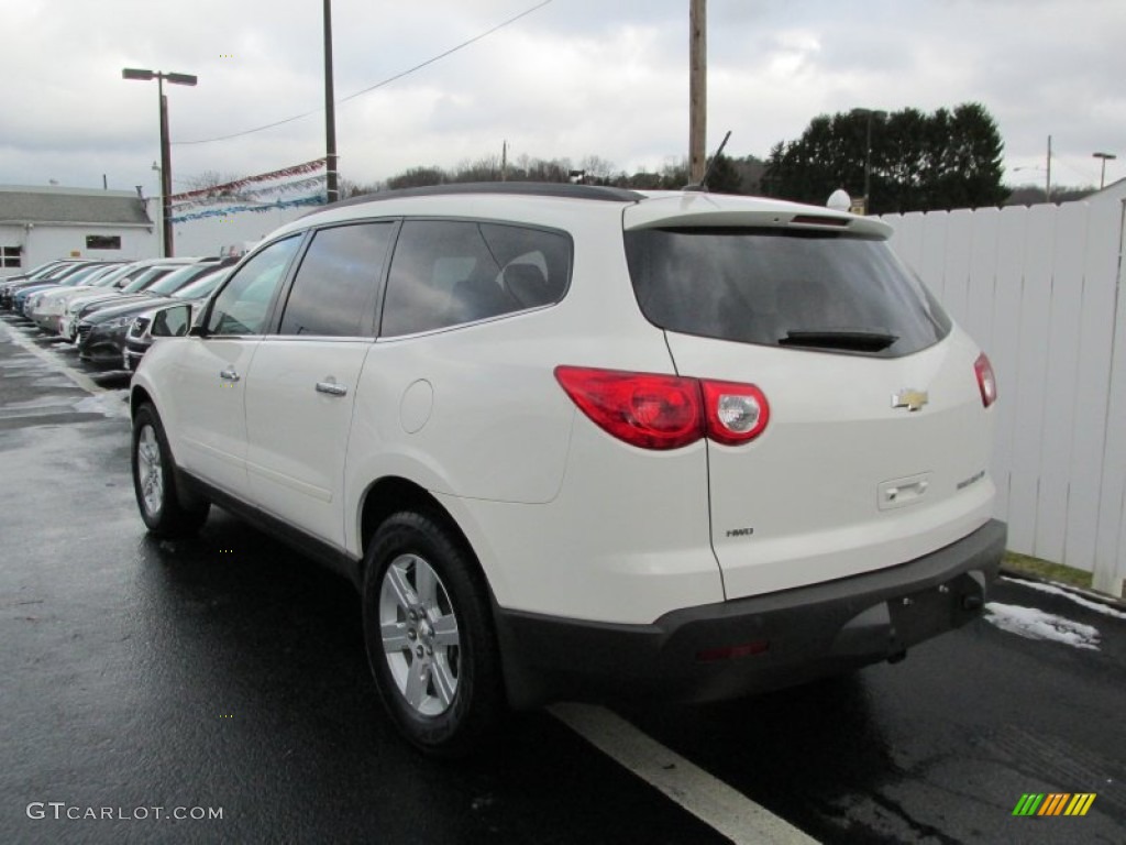 2010 Traverse LT AWD - Summit White / Ebony photo #4