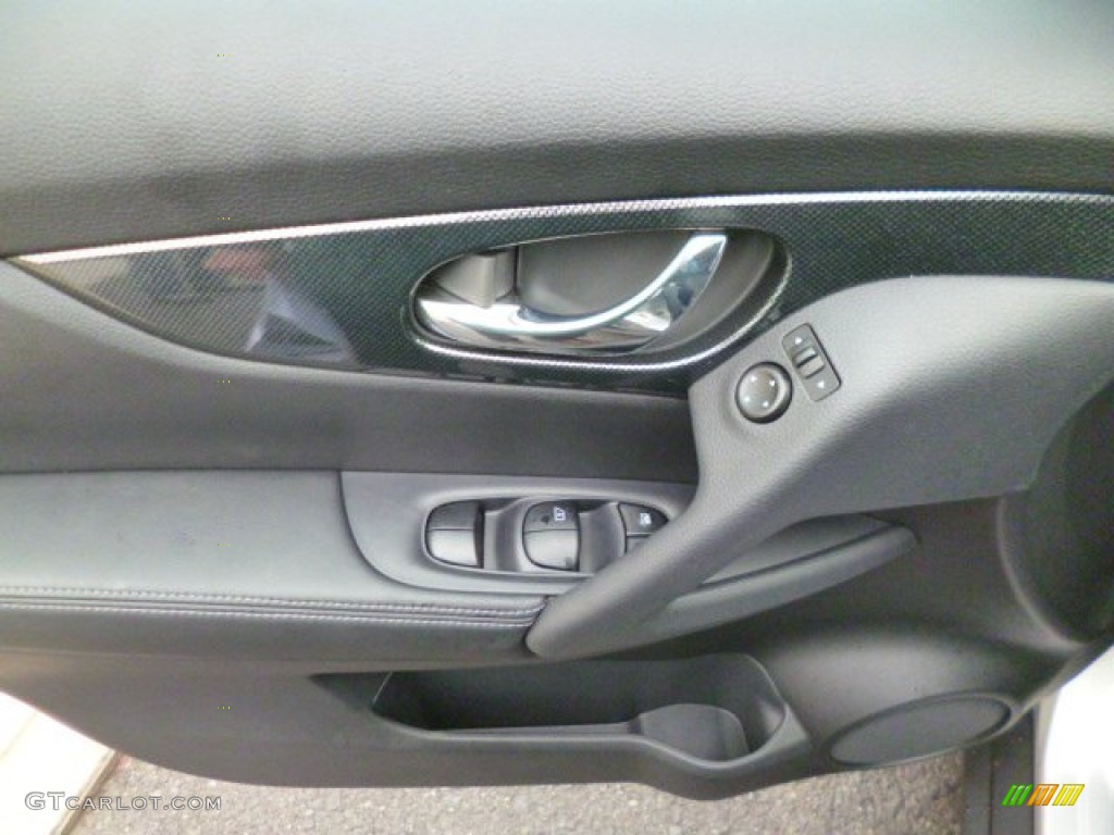 2014 Nissan Rogue SL AWD Charcoal Door Panel Photo #88687977