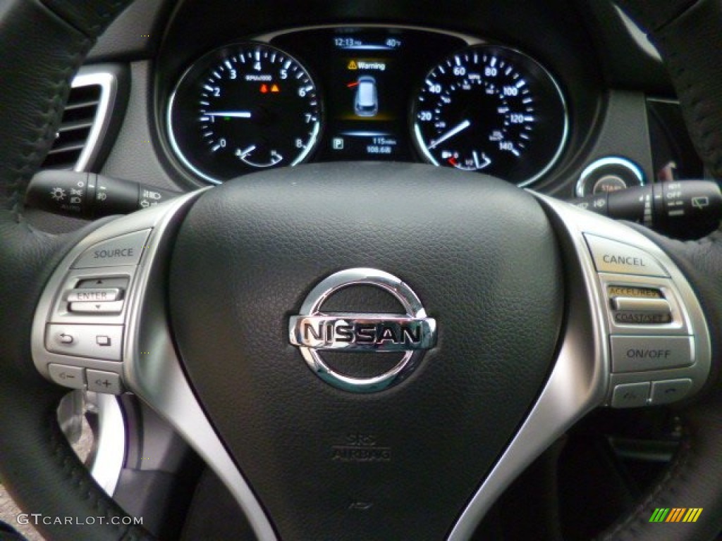 2014 Nissan Rogue SL AWD Controls Photo #88687995