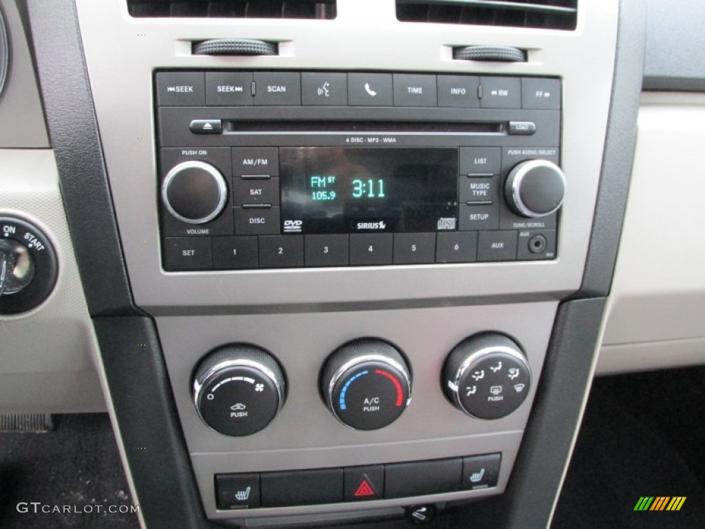 2010 Avenger R/T - White Gold / Dark Slate Gray photo #14