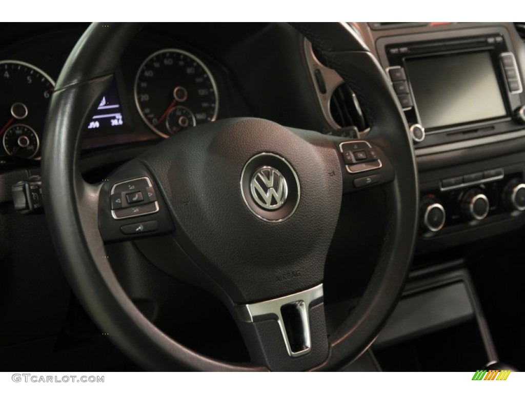 2011 Tiguan SE - Alpine Gray Metallic / Charcoal photo #6