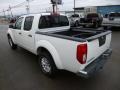 Glacier White - Frontier SV Crew Cab 4x4 Photo No. 5