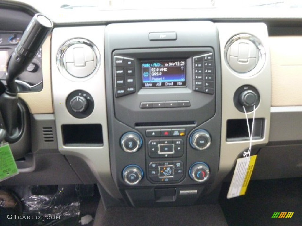 2014 Ford F150 XLT SuperCab 4x4 Controls Photo #88690920