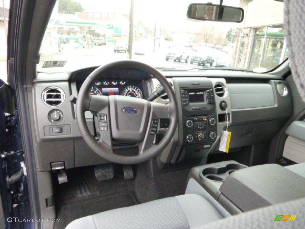 Steel Grey Interior 2014 Ford F150 XLT SuperCrew 4x4 Photo #88691049