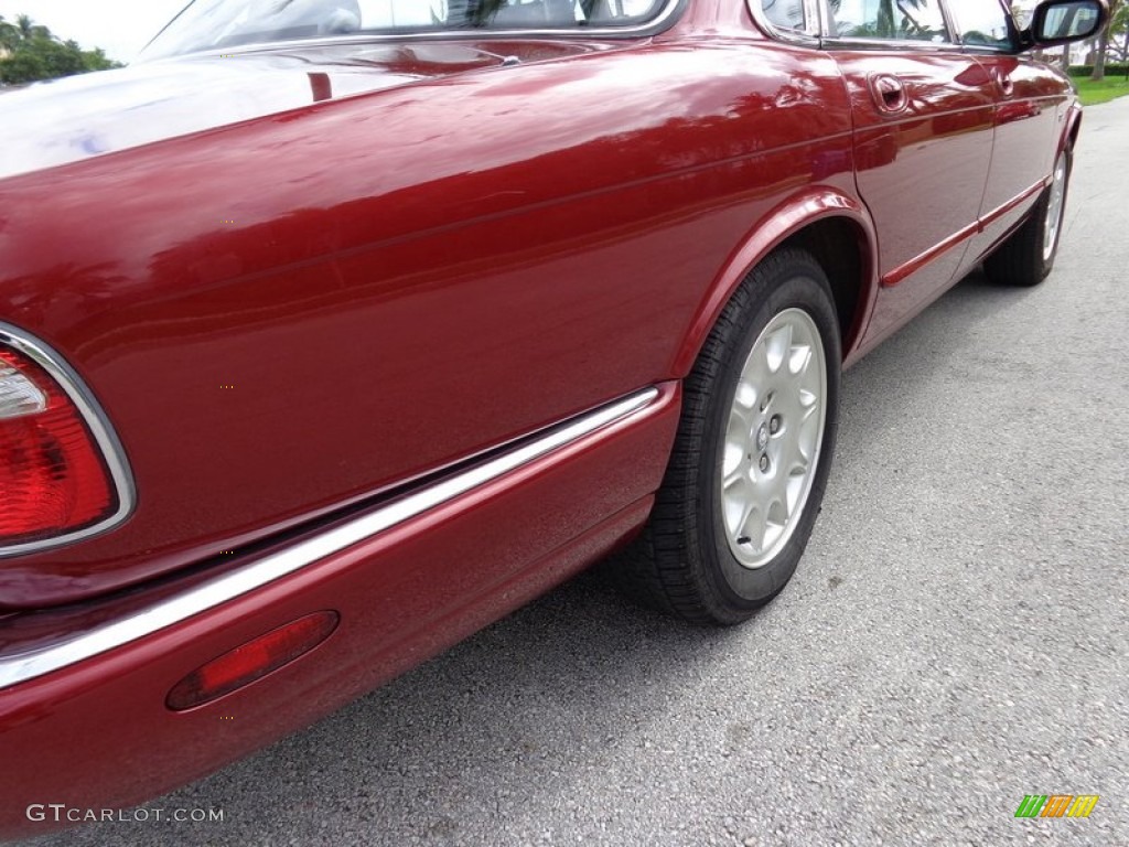 2000 XJ XJ8 - Carnival Red / Cashmere photo #37