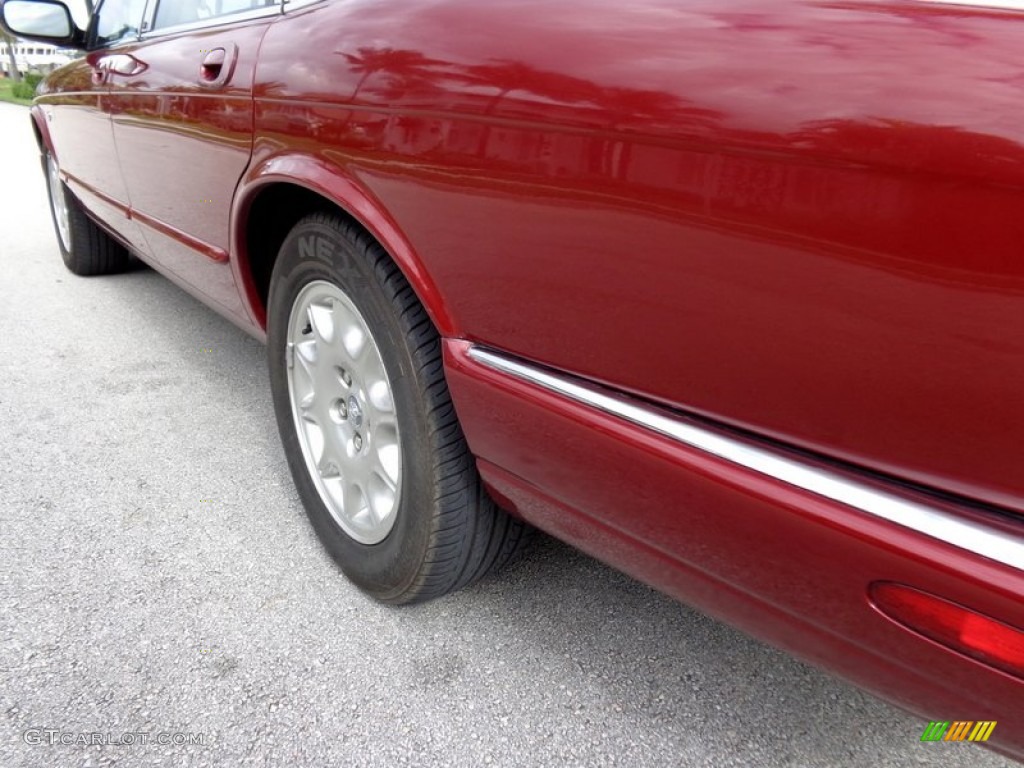 2000 XJ XJ8 - Carnival Red / Cashmere photo #54