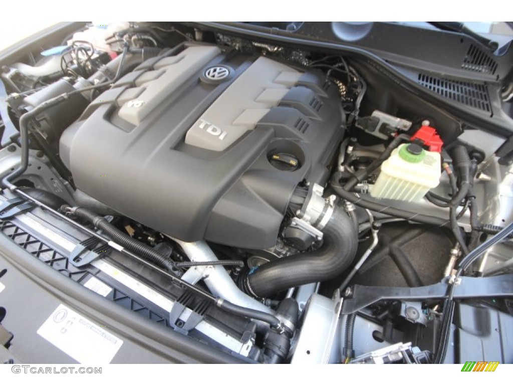 2014 Volkswagen Touareg TDI Lux 4Motion Engine Photos