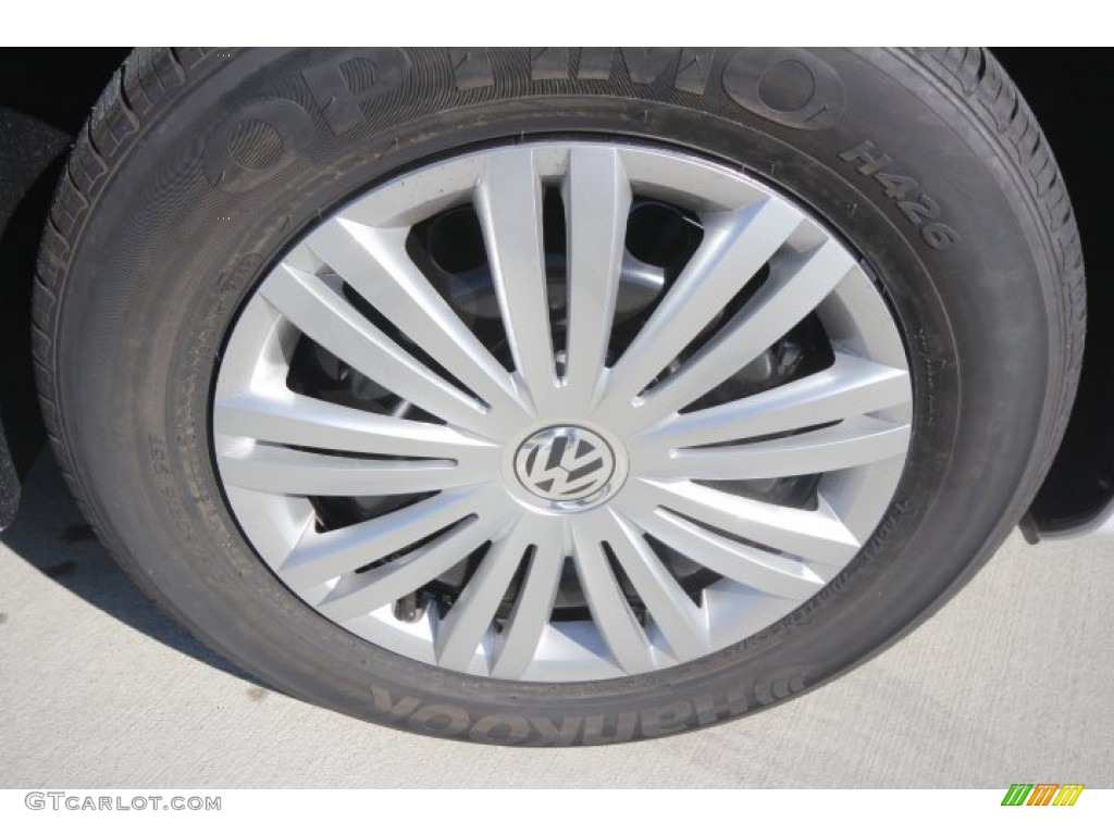 2014 Volkswagen Passat 1.8T S Wheel Photos
