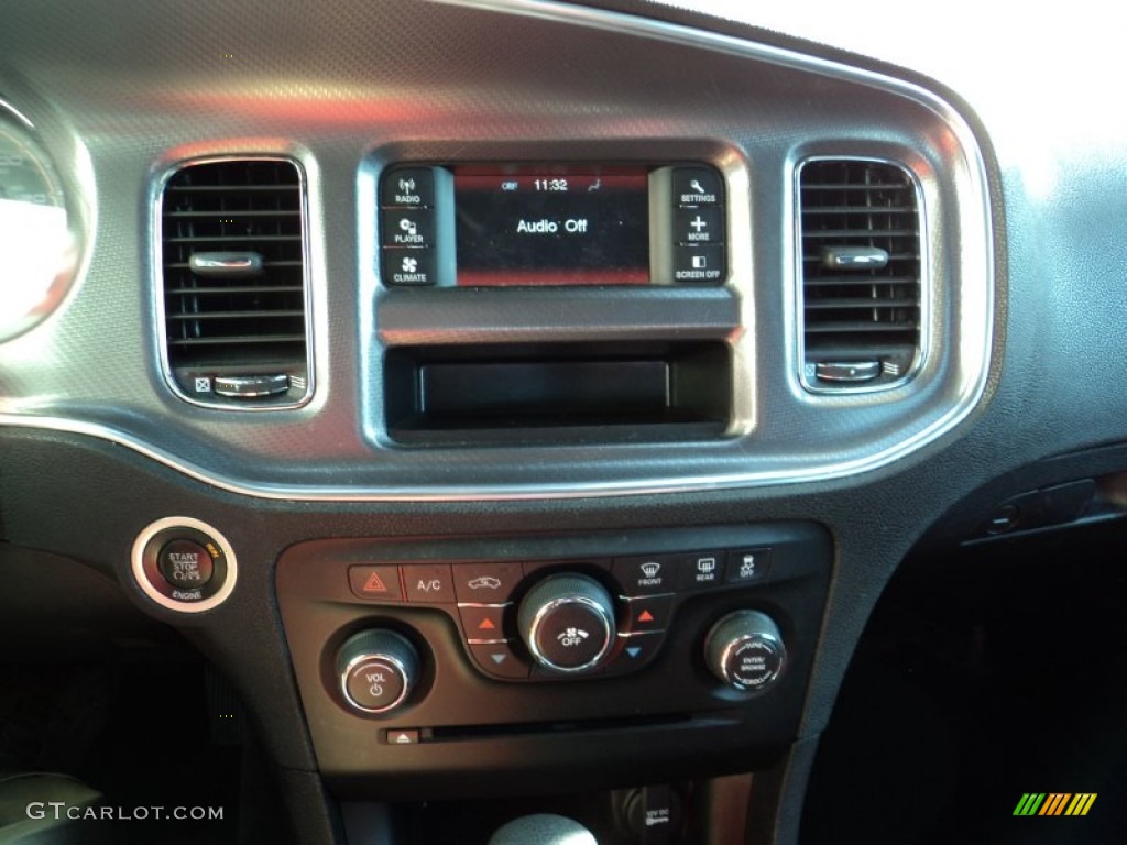 2013 Charger SE - Redline 3 Coat Pearl / Black photo #6