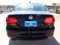 Black - Jetta SE Sedan Photo No. 5