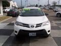 Super White - RAV4 LE Photo No. 2