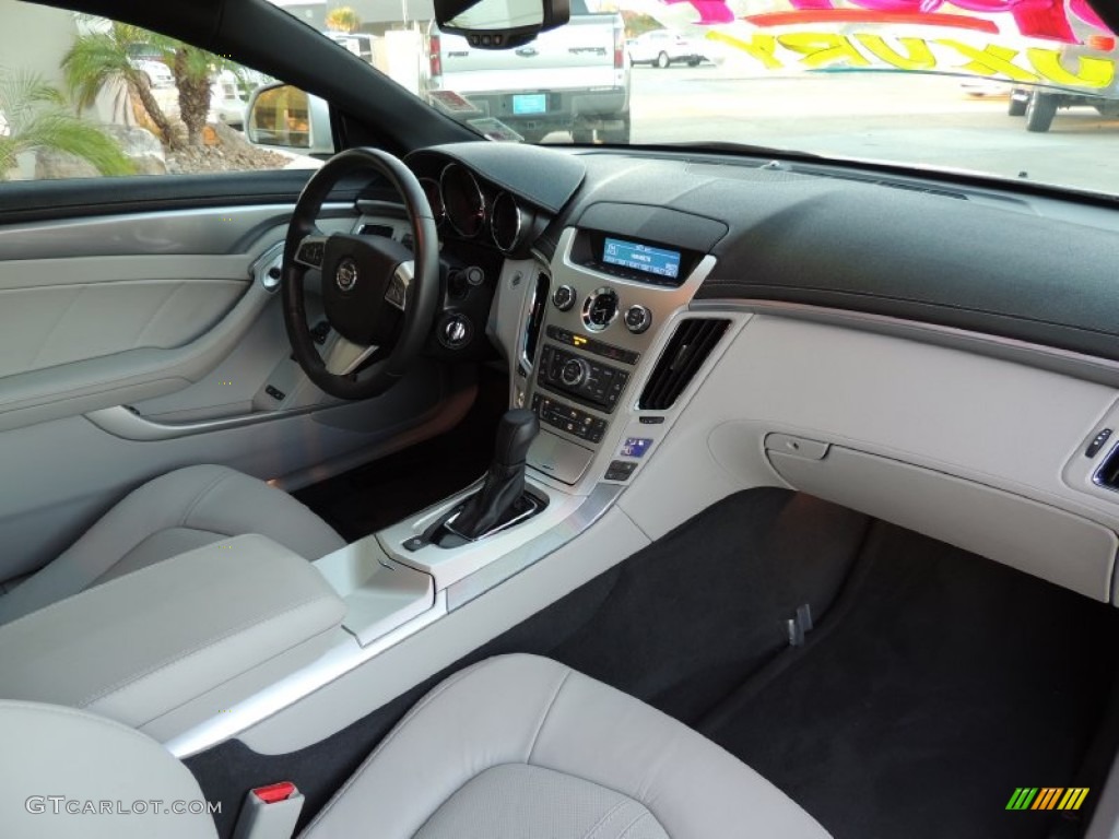 Light Titanium/Ebony Interior 2014 Cadillac CTS Coupe Photo #88715371