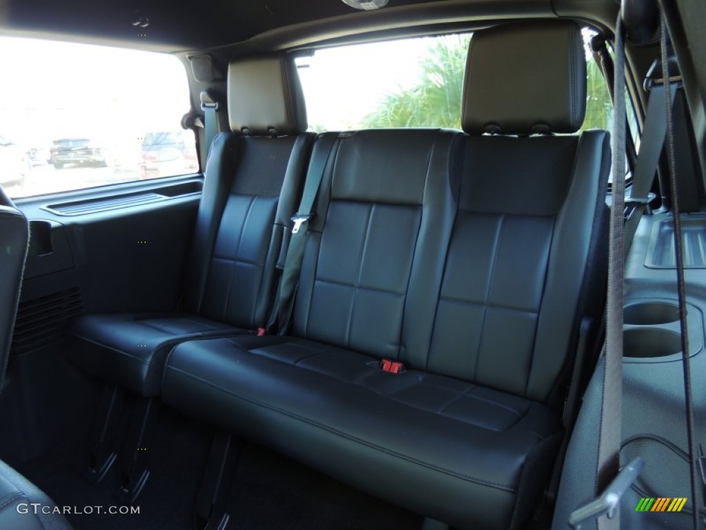 2013 Lincoln Navigator 4x2 Rear Seat Photo #88716366