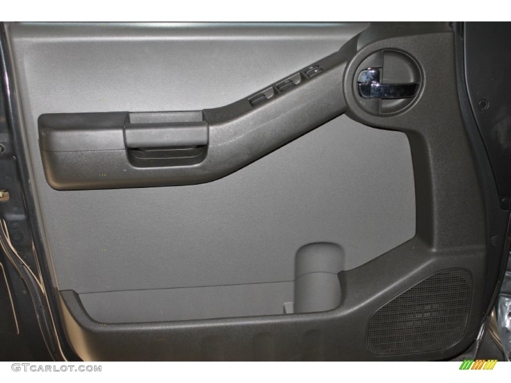 2006 Xterra SE - Night Armor Pearl / Steel/Graphite photo #10