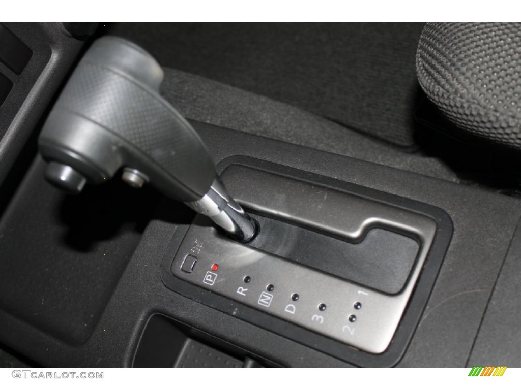 2006 Xterra SE - Night Armor Pearl / Steel/Graphite photo #15