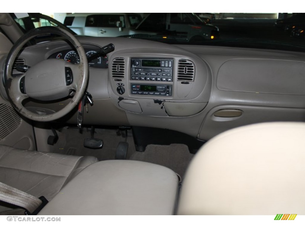2002 F150 Lariat SuperCrew 4x4 - Black / Medium Parchment photo #20