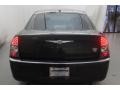Brilliant Black Crystal Pearl - 300 C HEMI Photo No. 5
