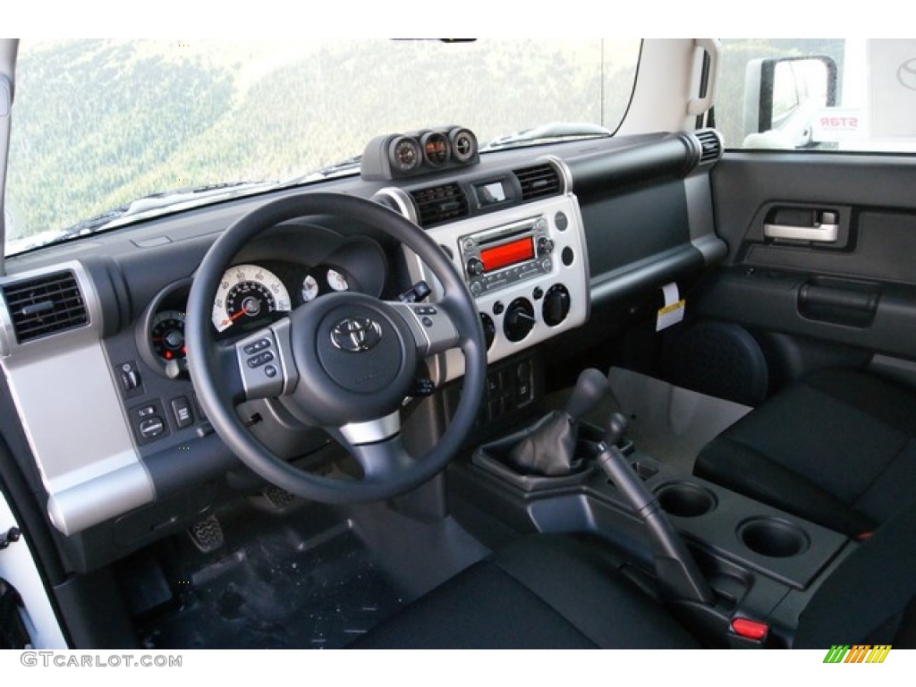 2014 Toyota FJ Cruiser 4WD Dark Charcoal Dashboard Photo #88722604
