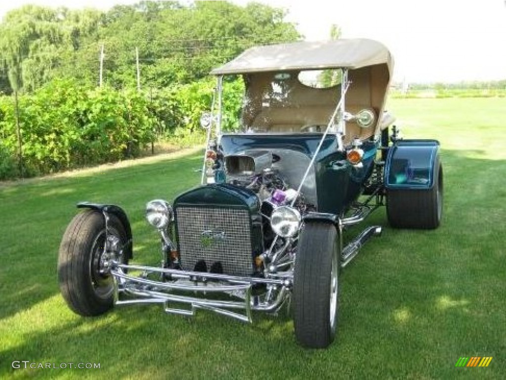 1923 T Bucket Roadster - Emerald Green / Tan photo #3