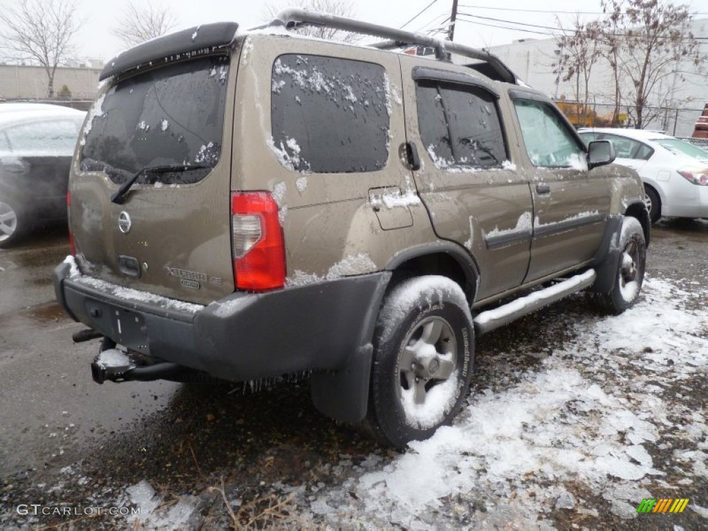 2002 Xterra SE V6 4x4 - Gold Rush Metallic / Gray Celadon photo #6