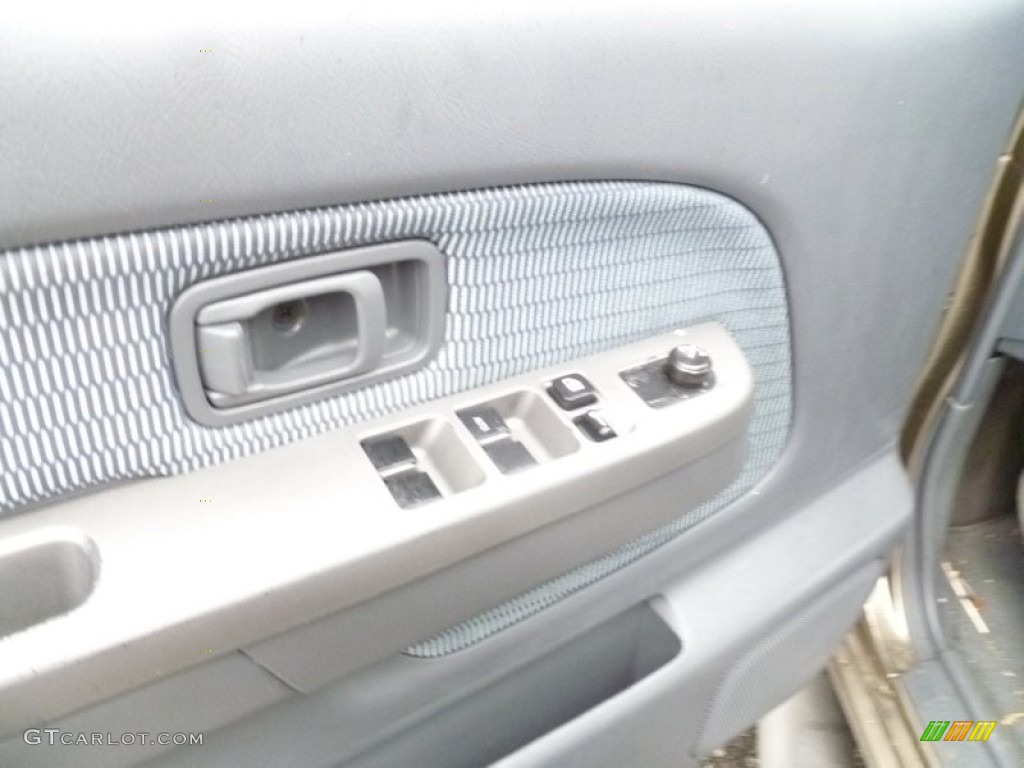 2002 Xterra SE V6 4x4 - Gold Rush Metallic / Gray Celadon photo #13