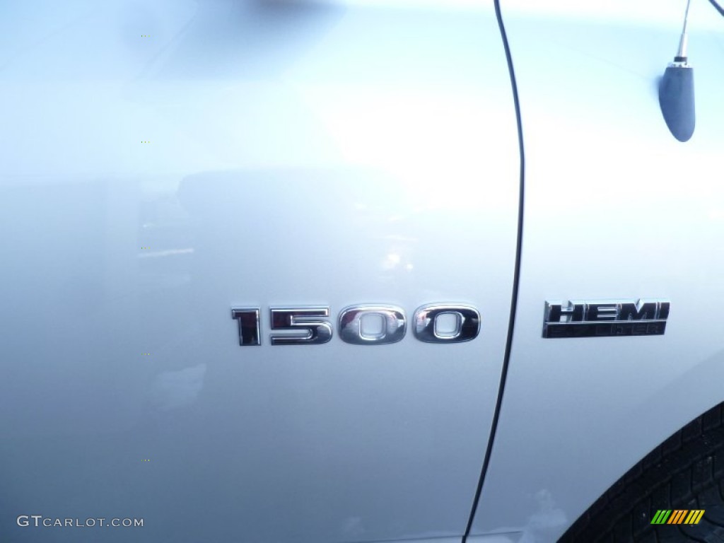 2011 Ram 1500 Big Horn Quad Cab 4x4 - Bright Silver Metallic / Dark Slate Gray/Medium Graystone photo #10