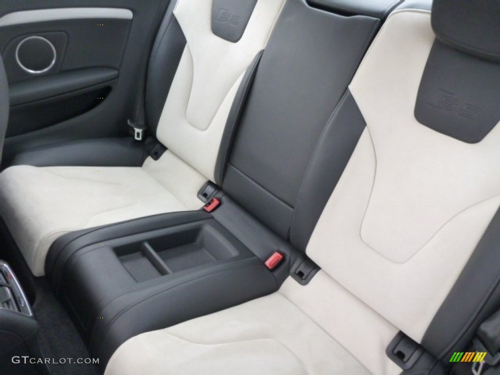 2011 Audi S5 4.2 FSI quattro Coupe Rear Seat Photo #88731573