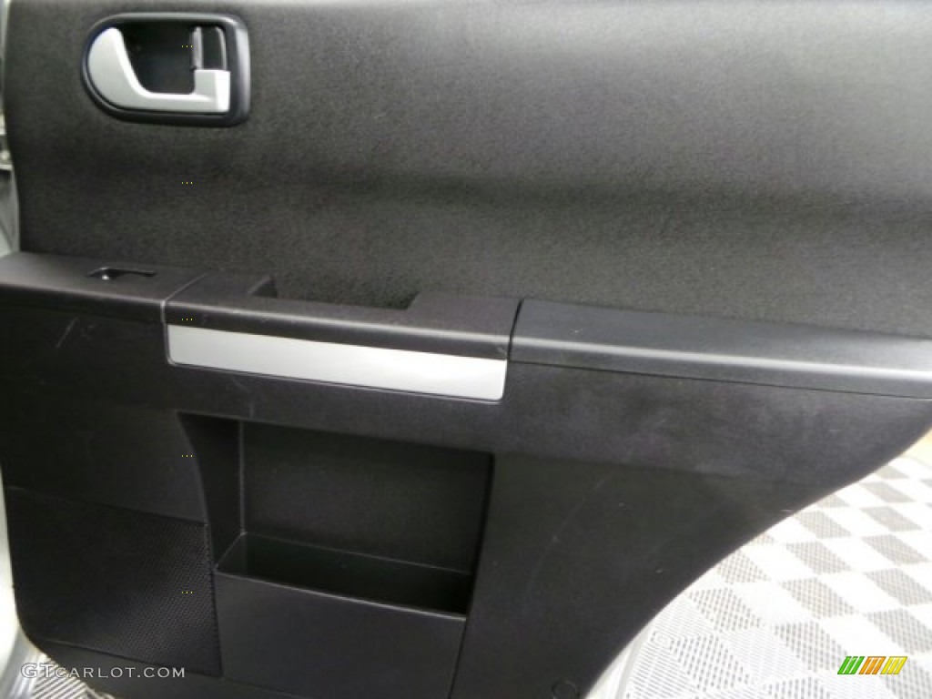 2008 Endeavor LS AWD - Liquid Silver Metallic / Black photo #13