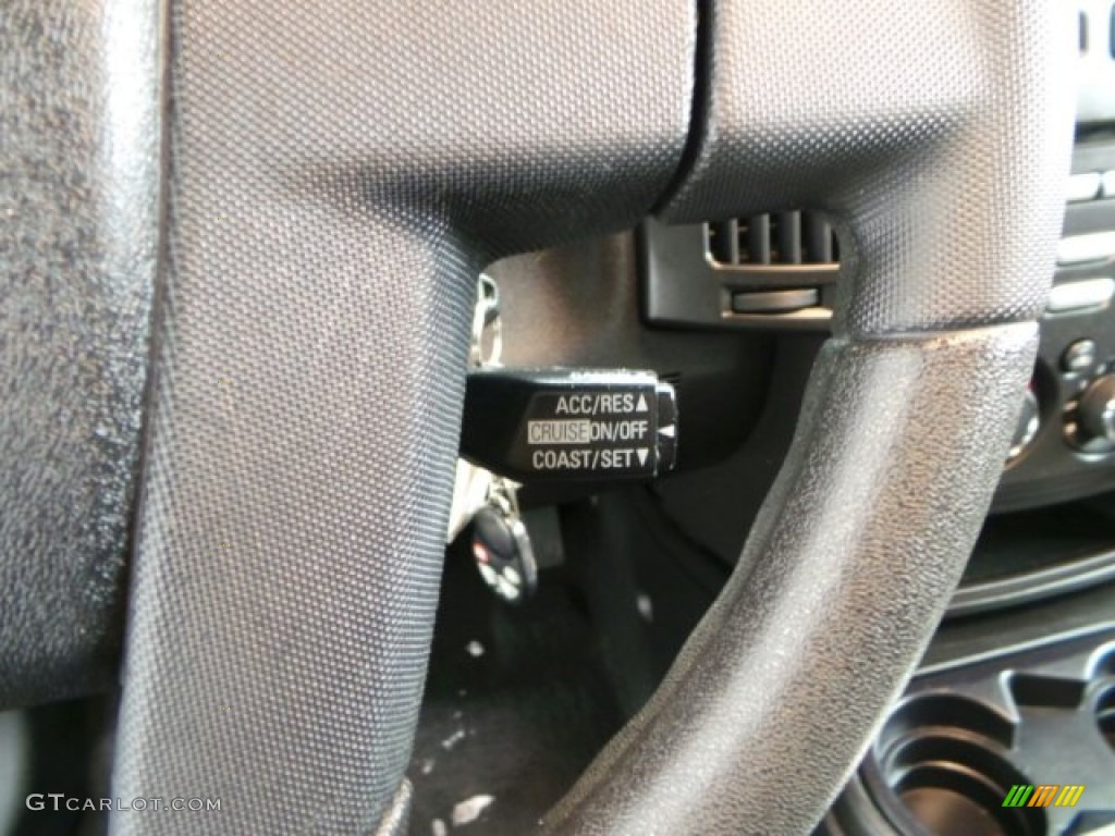 2008 Endeavor LS AWD - Liquid Silver Metallic / Black photo #18