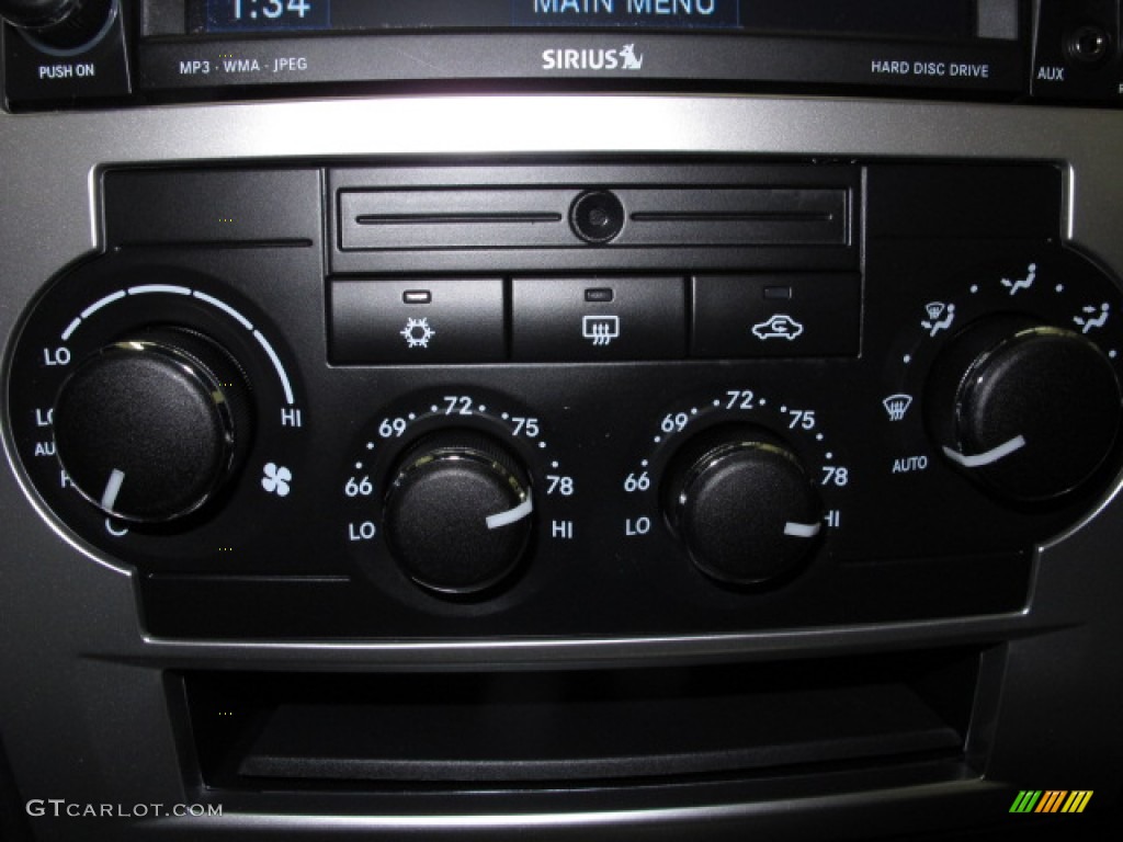 2008 Charger R/T - Inferno Red Crystal Pearl / Dark Slate Gray photo #31