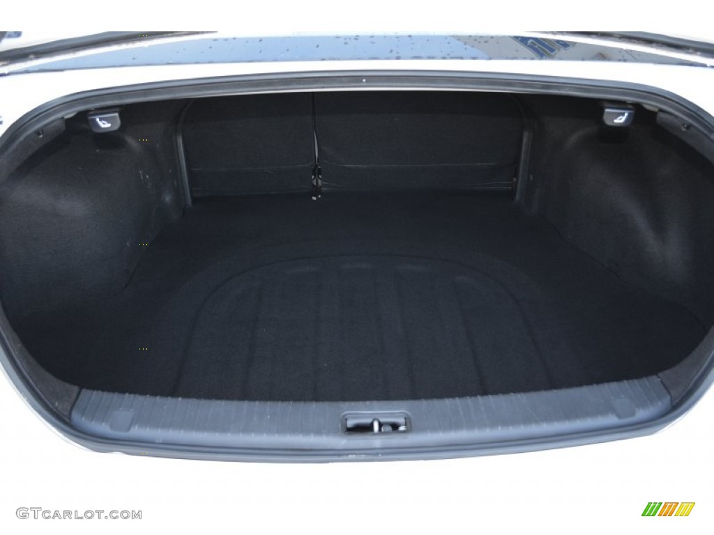 2010 Optima LX - Clear White / Gray photo #16