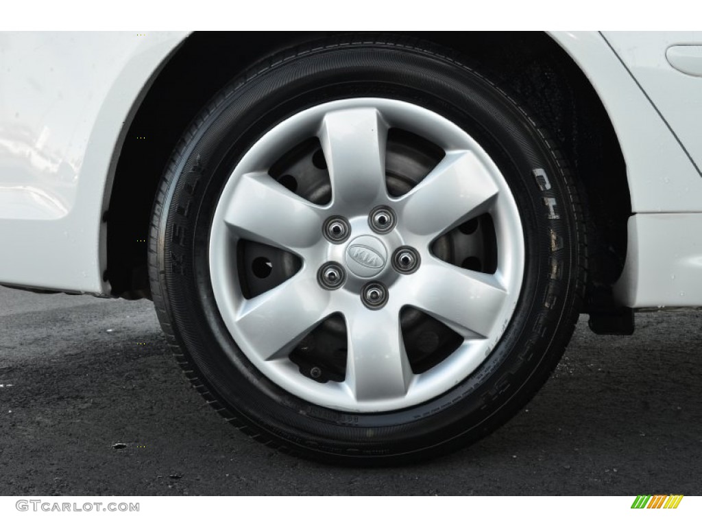 2010 Optima LX - Clear White / Gray photo #18