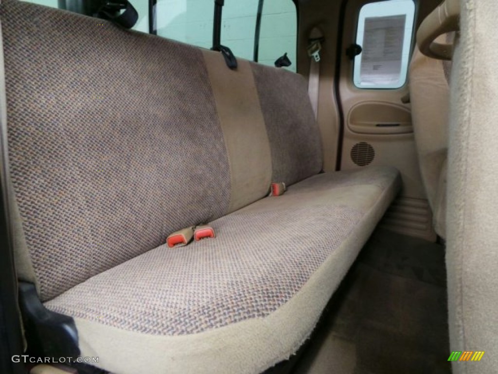 2001 Ram 2500 SLT Quad Cab 4x4 - Dark Garnet Red Pearl / Mist Gray photo #9