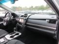 Super White - Camry SE Photo No. 22